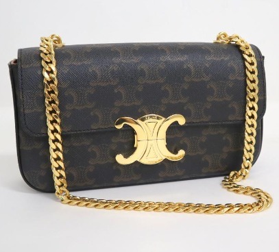 セレブも大好き●CELINE●トリオンフチェーンショルダーバッグ セレブも大好き○CELINE○トリオンフチェーンショルダーバッグ