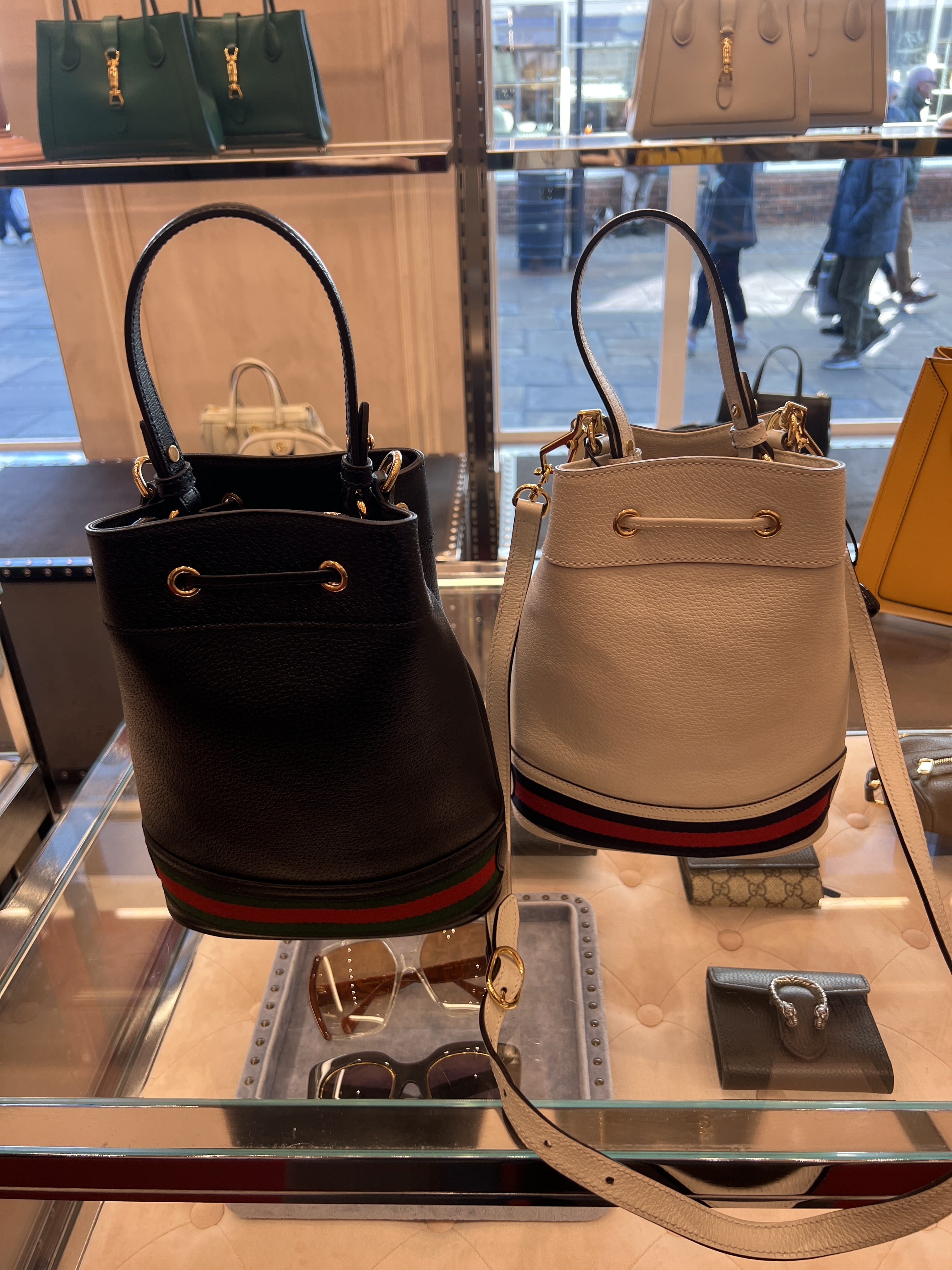 セール】GUCCI OPHIDIA バケットバッグ 719884