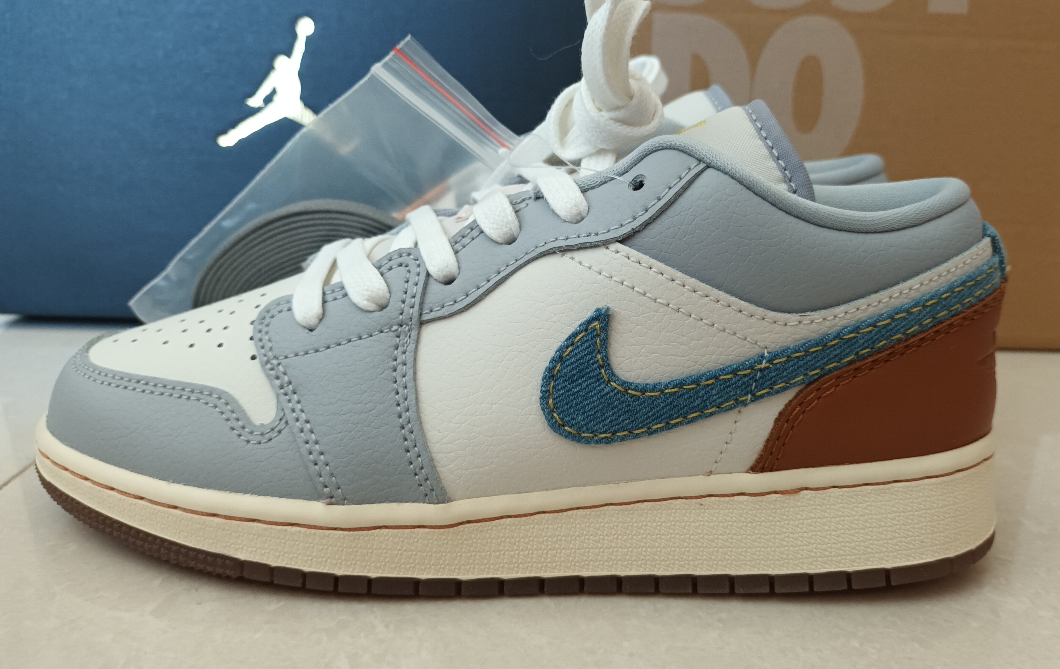 【NIKE】関送込/ナイキ/エア ジョーダン LOW SE/ Air Jordan 1 NIKE】関送込/大人もOK!エアジョーダン1 LOW SE/AIR JORDAN 1