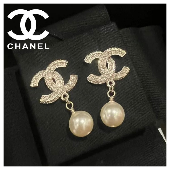 ☆パールが揺れる☆CHANEL ピアス CC
