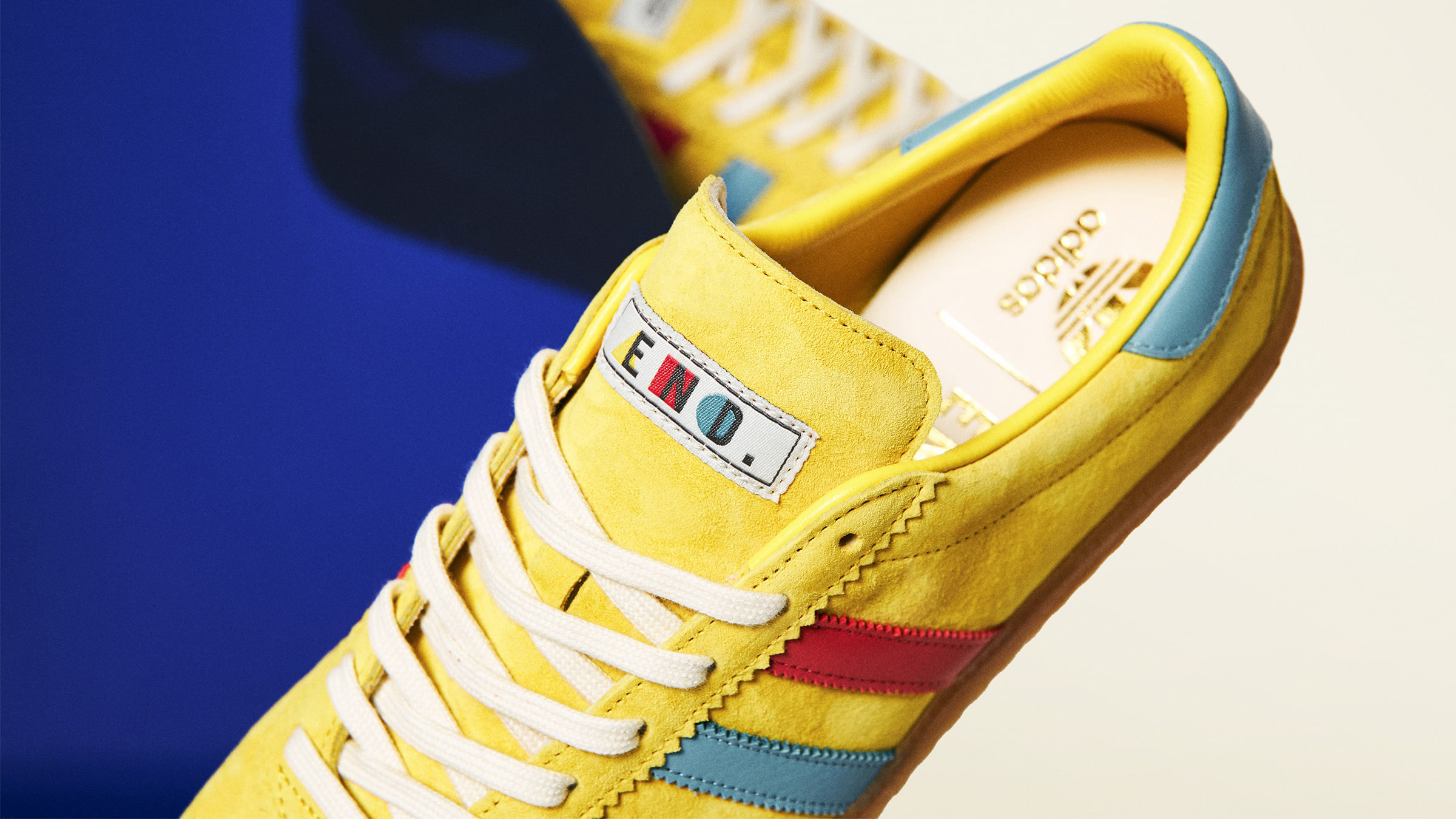 ★adidas originals★大人気★W BERMUDA★追跡可 ☆adidas originals☆ZX 22 Boost☆追跡可 (adidas/スニーカー