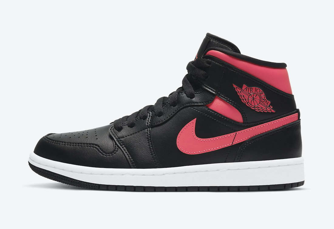 大人気! NIKE☆ AIR JORDAN 1 MID 