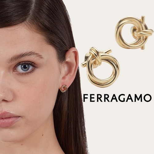 【Ferragamo】即対応 ガンチーニモチーフ ピアス