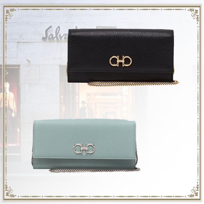 【★日本未入荷★】 Salvatore Ferragamo ☆ ウォレット