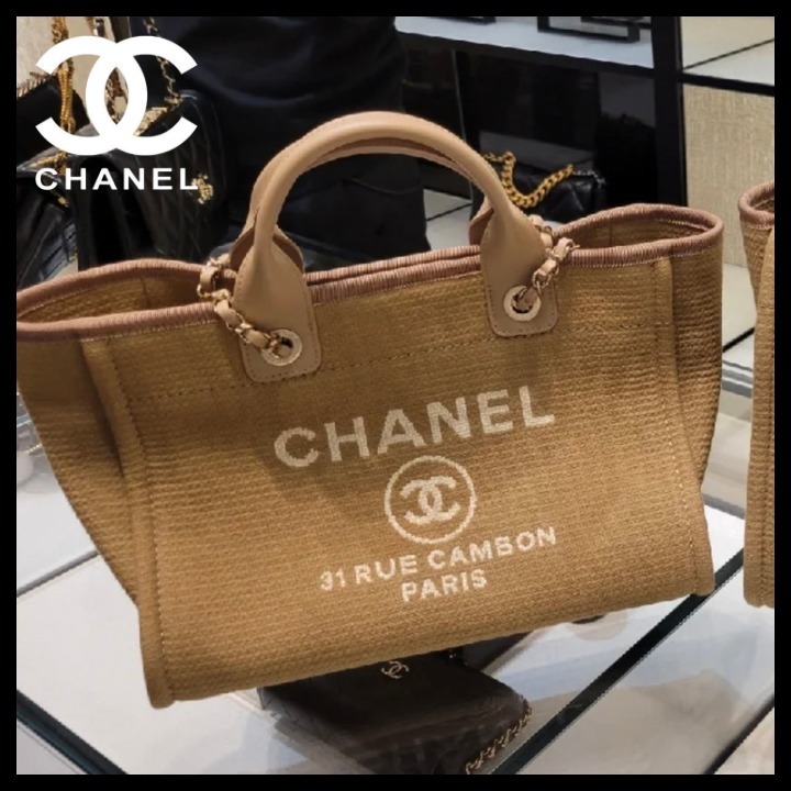 ☆お洒落で機能的☆CHANEL ドーヴィル トートバッグ