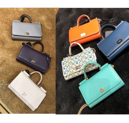 正規店買付【DOLCE & GABBANA】ホワイト ショルダーバッグ DOLCE & GABBANA DG Logo Leather Crossbody Chain Handle Bag