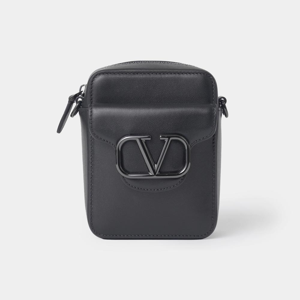 送料関税込★VALENTINO★V LOGO ショルダーバッグ★大人気