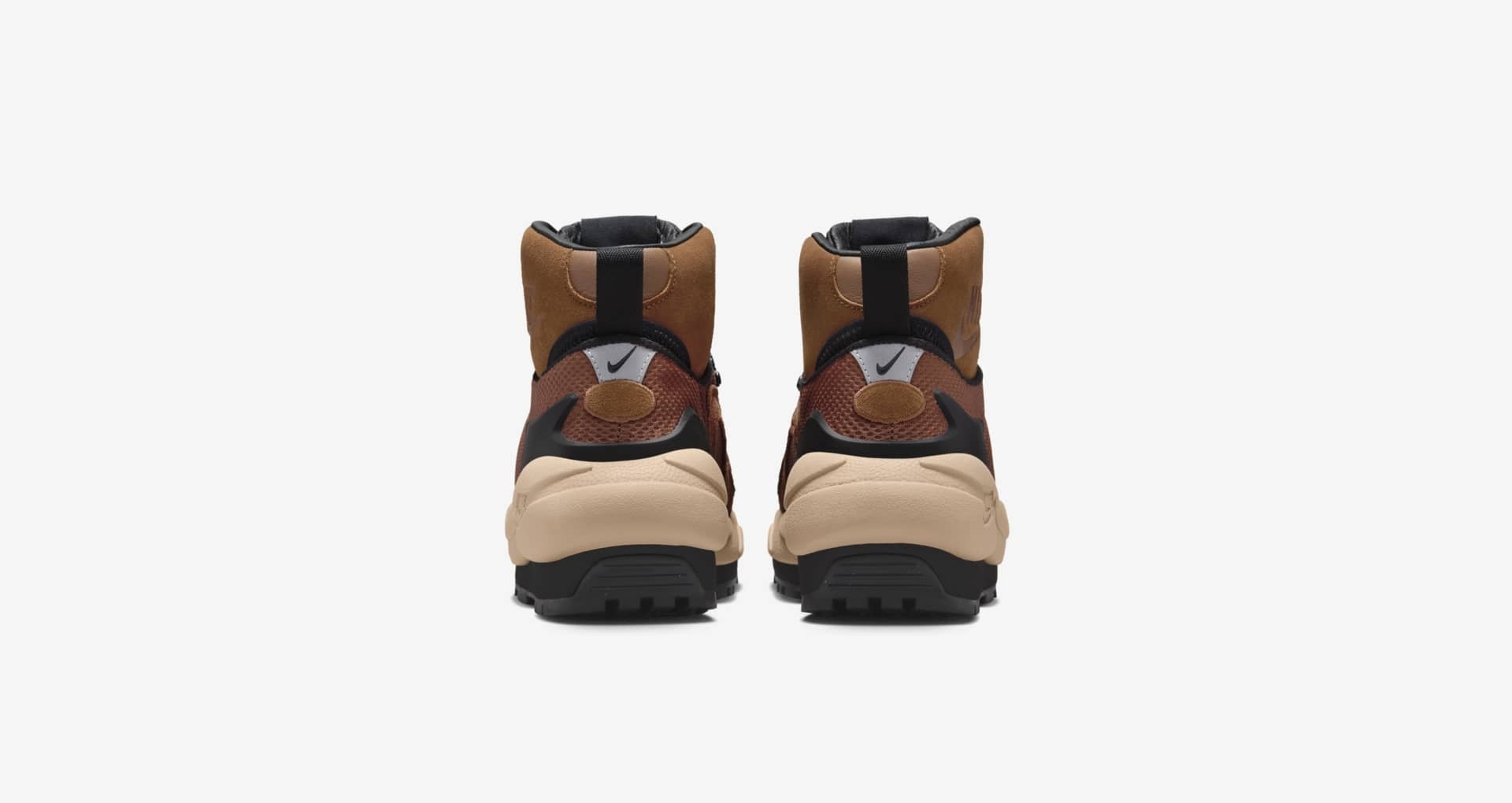 【大人気】★ナイキ★MagmascapesXsacai PECAN 早い者勝ち!! 大人気】☆ナイキ☆MagmascapesXsacai PECAN 早い者勝ち!!