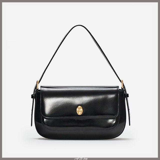 OSTKAKA ★ AMUSE MINI BAGUETTE BLACK [正規品/関税込]