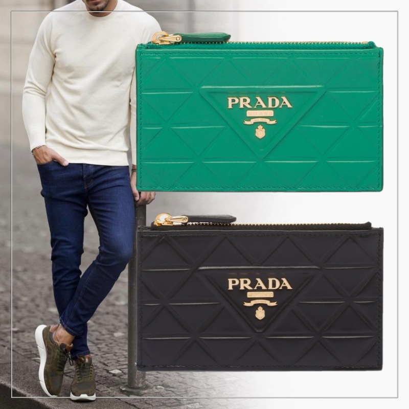 PRADA◆レザー カードケース フラグメントケース 三角形モチーフ
