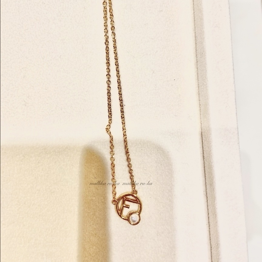 【関込】◆FENDI フェンディ◆エフ イズ フェンディ ネックレス 国内発【FENDI】エフ イズ フェンディ ネックレス