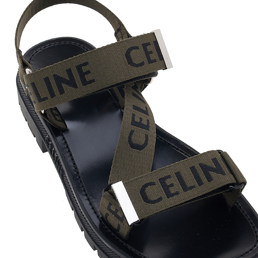 《CELINE》 346742208C 15KN レオ ストラッピー サンダル
