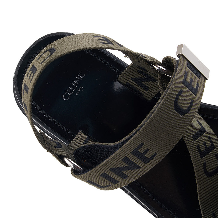 《CELINE》 346742208C 15KN レオ ストラッピー サンダル