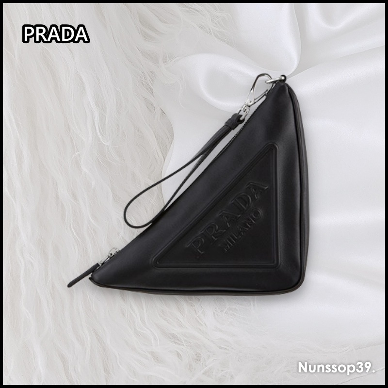 《PRADA》 1NE039 2BYA F000 ロゴ トライアングル ポーチバッグ