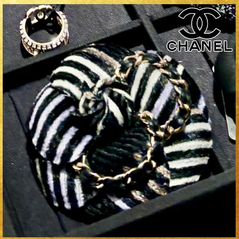 *エレガントなアクセントに*【CHANEL】カメリア ブローチ エレガントなアクセント】 CHANEL カメリア モチーフ ブローチ