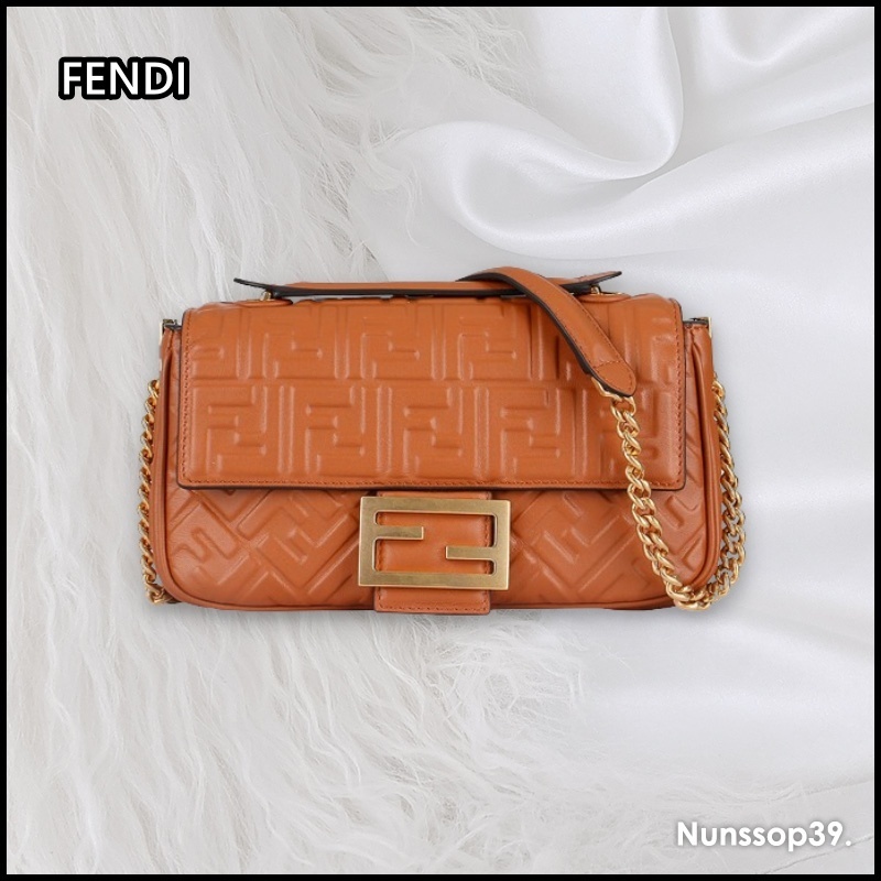 《FENDI》 8BR793 AH9C F1C0G FFバゲット ショルダーバッグ