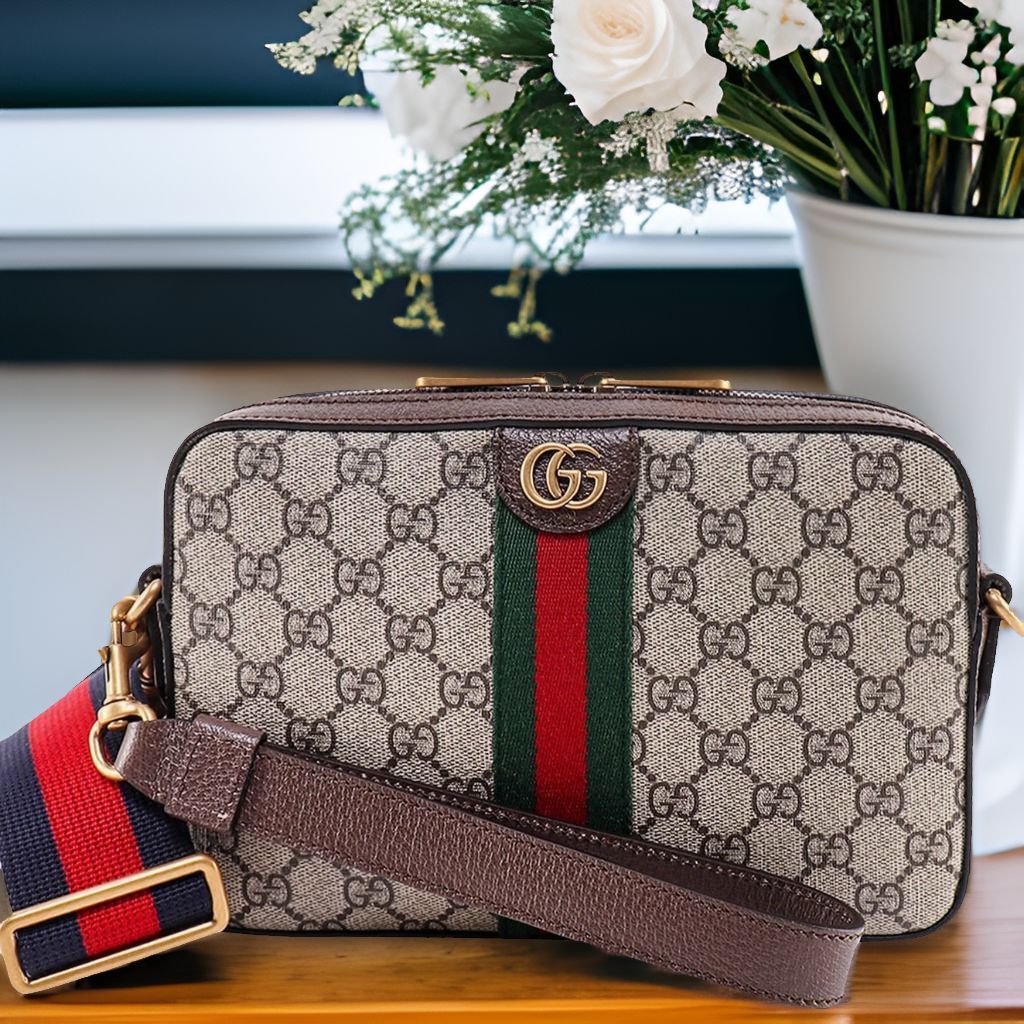 【GUCCI】GGスプリームレザーショルダーバッグ 送料関税込み