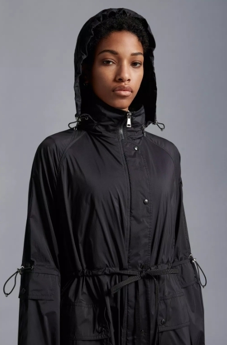 MONCLER】LINS ロングダウンジャケット 薄手ナイロン (MONCLER