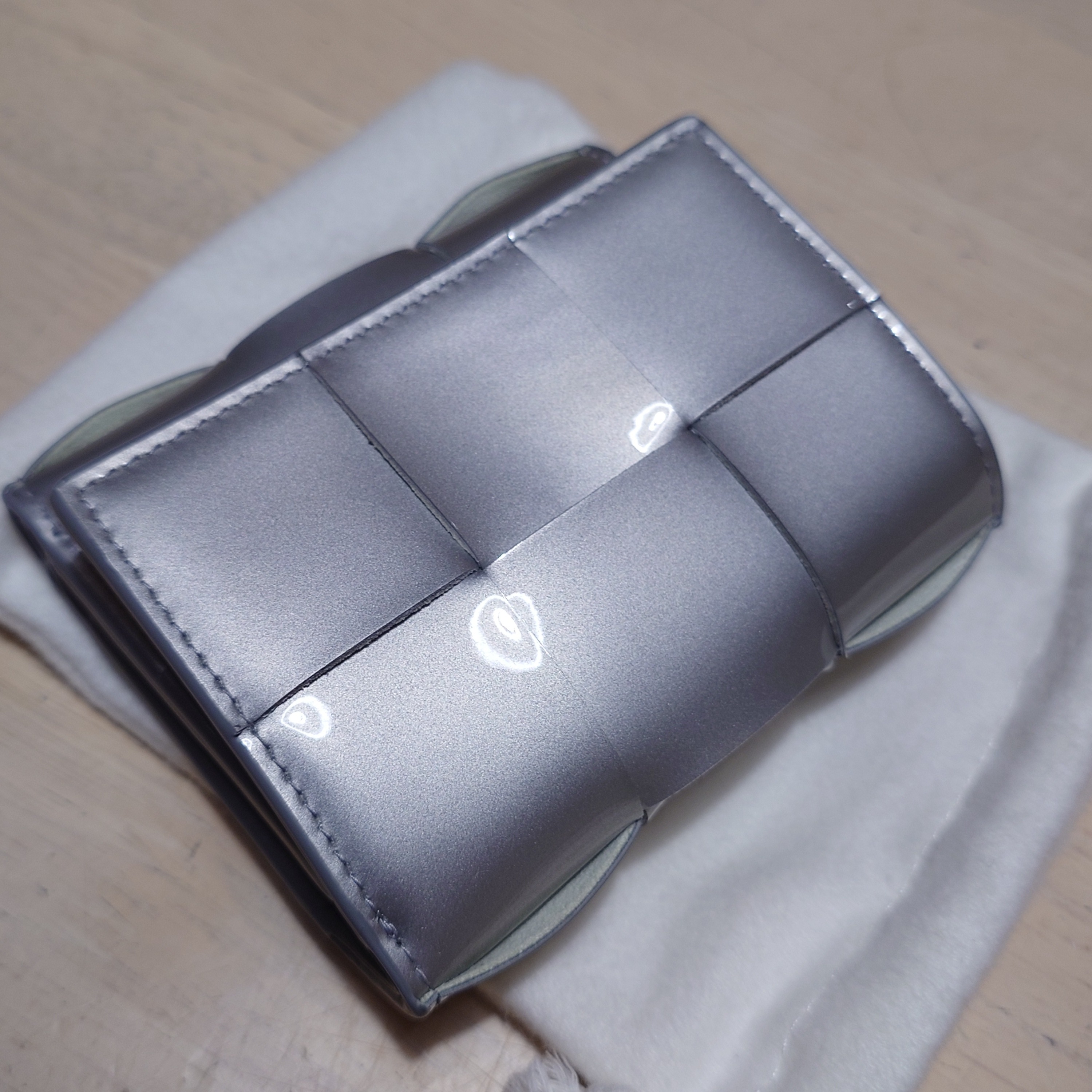 タイムセール★CELINE★Cチャームスモールウォレット稀少カーキ タイムセール☆CELINE☆Cチャームスモールウォレット稀少カーキ