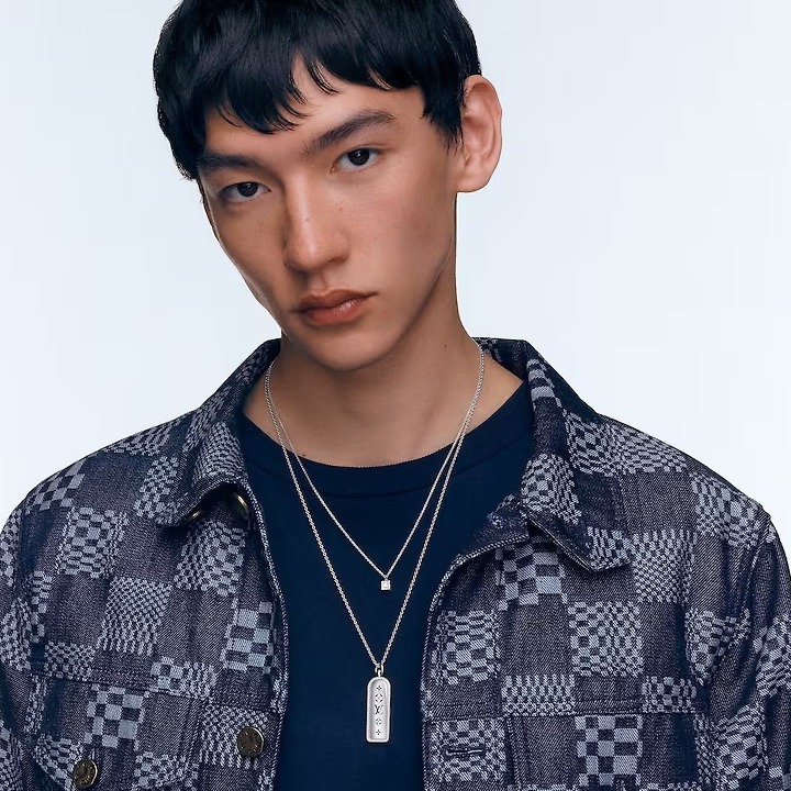 【重ね付けしてもお洒落♪】ルイヴィトン ネックレス 重ね付けしてもお洒落♪】ルイヴィトン ネックレス (Louis