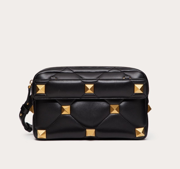 【VALENTINO 】完売必至 スタッズ レザー ショルダー バッグ
