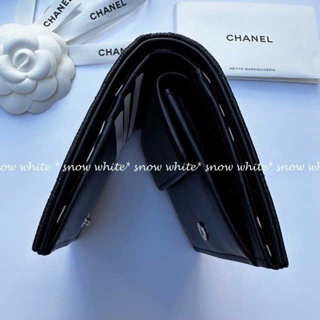 明日着 限定 CHANELロゴxCCマーク♪ 折財布 スモールウォレット