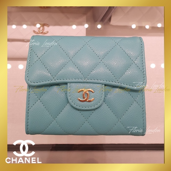 24P 限定【CHANEL】大人気色 ターコイズ 三つ折り財布 完売前に!
