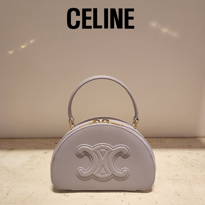 CELINE セリーヌ ハーフムーン ケース キュイール トリオンフ