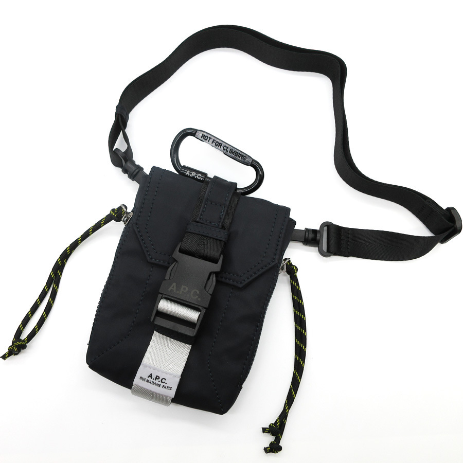 A.P.C アーペーセー PAAFH H61733 クロスボディバッグ Treck