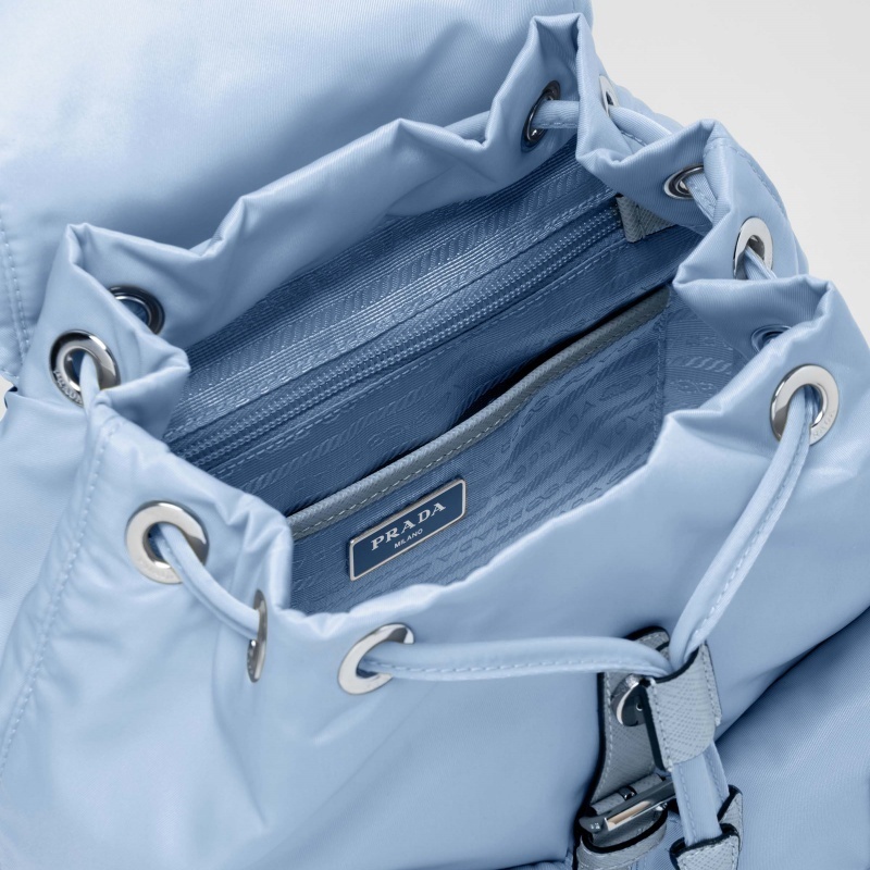 【大注目】PRADA◆リナイロン スモール バックパック ロゴ 大人気 PRADA◇リナイロン スモール バックパック ロゴ 3色展開
