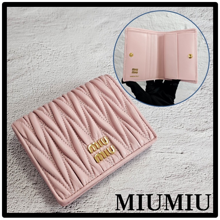 ★関税込★MIUMIU★小銭入れ付き 二つ折り財布★PINK★