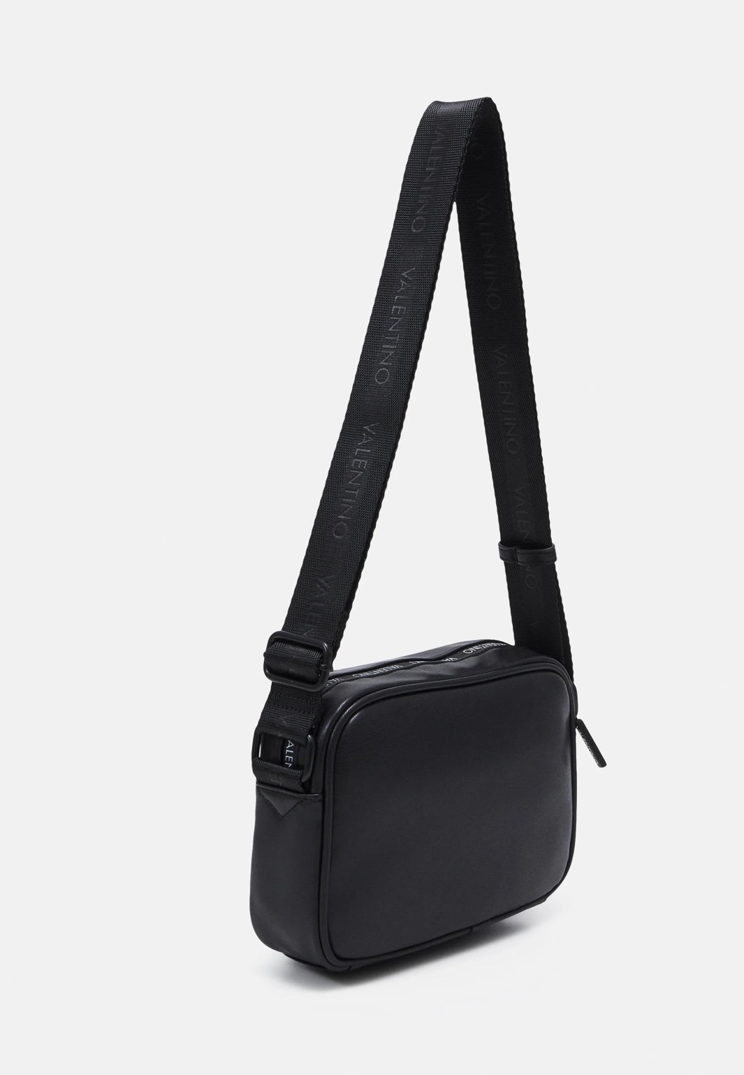 【VALENTINO BAGS】VERMUT アクロスボディバッグ【関税込】 VALENTINO BAGS】VERMUT アクロスボディバッグ【関税込】 (Mario