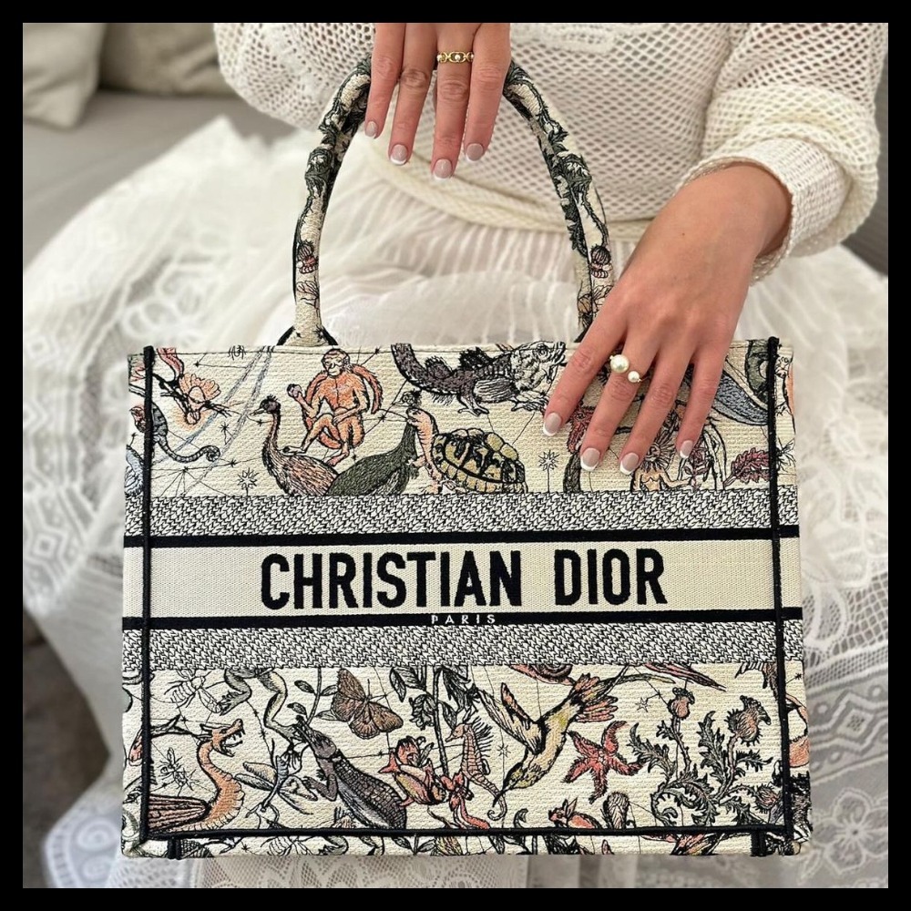 【ファンタジーな世界♪】DIOR★Book Tote バッグ ミディアム