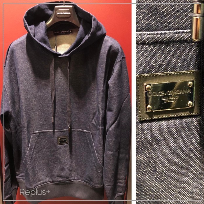 【Dolce&Gabbana】DGロゴプレート スウェットパーカー フーディ