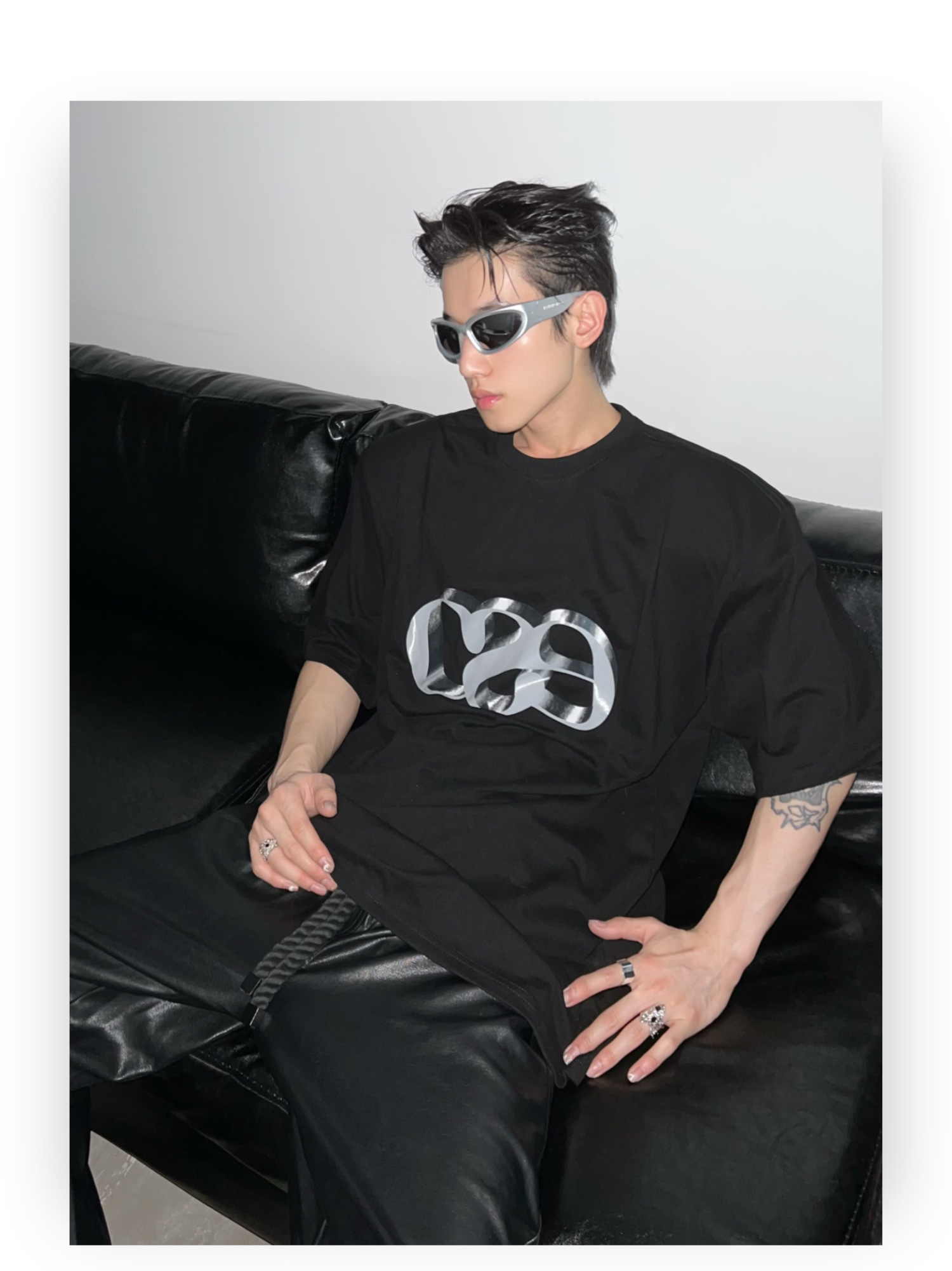 【送料関税込】中国 ARGUECULTURE Tシャツ C2510508 Argue CultureニットタンクトップTシャツメッシュ無地メタルロゴ