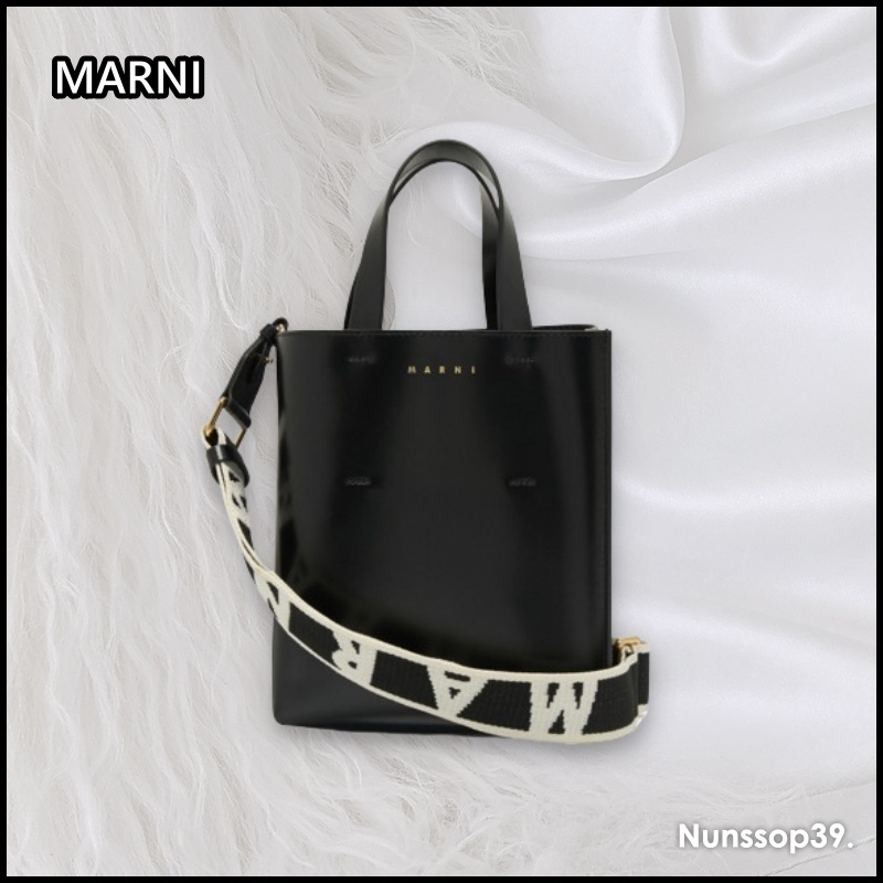 《MARNI》 SHMP0039U1 LV639 00N99 ミュゼオミニトートバッグ