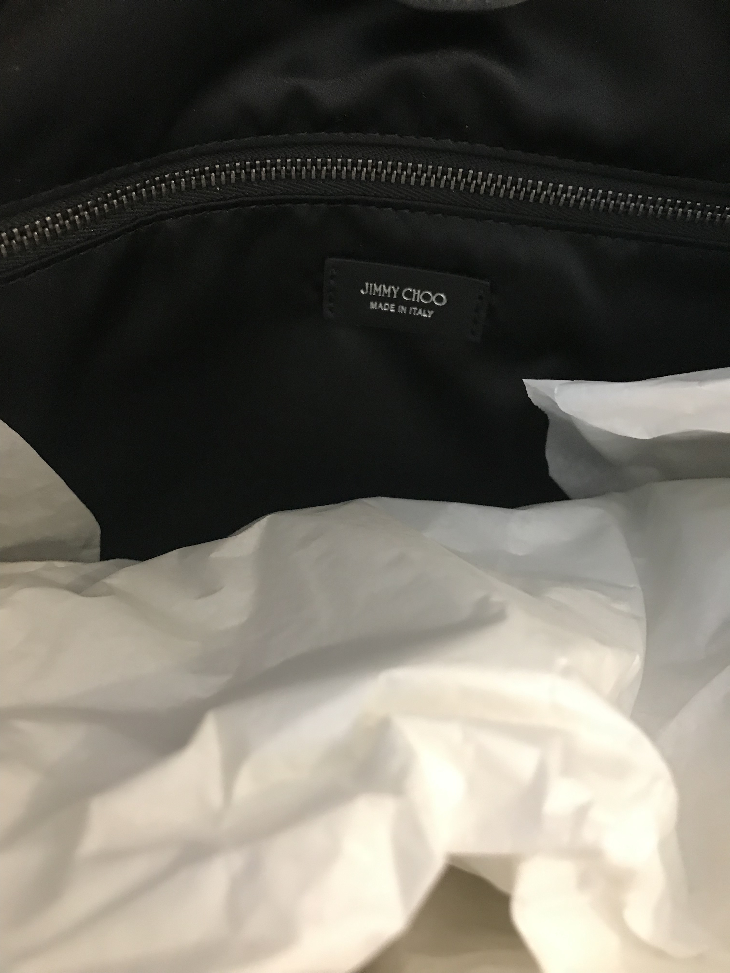Jimmy★Choo(セールで選べる2色)軽くてお勧めJCロゴLAYATote Jimmy☆Choo(セールで選べる2色)大人気JCロゴ軽くて便利LAYA