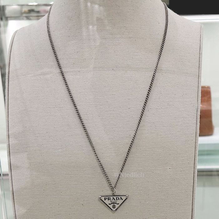 ☆PRADA☆プラダ シンボル ネックレス＊2色 ネックレス・ペンダント