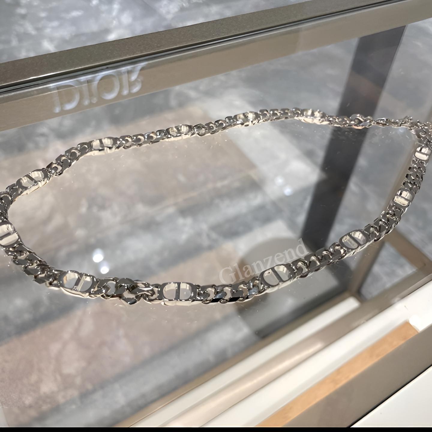 お洒落で魅力UP♪【Dior】《CD Icon》チェーンリンク ネックレス