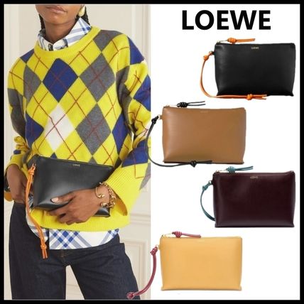 イエロー（黄色）系 LOEWE(ロエベ) クラッチバッグ(レディース