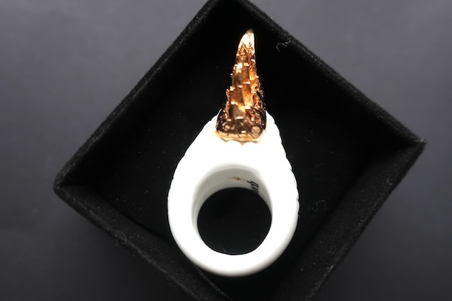 即発 フランス NACH リング 指輪 オウム ホワイト ゴールド 陶器 即発 フランス NACH リング 指輪 オウム ホワイト ゴールド 陶器