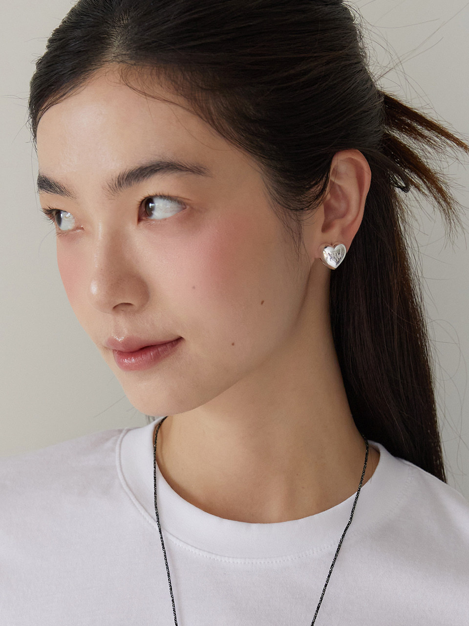 【TATIANA】Bulky Emblem Heart One-Touch Earrings ピアス TATIANA】Bulky Emblem Heart One-Touch Earrings ピアス