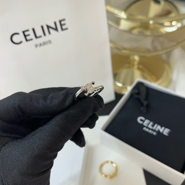CELINE トリオンフ パイソンリング オニキス Silver 関税送料込 405fa817b163ffcc7375b0b13af43e
