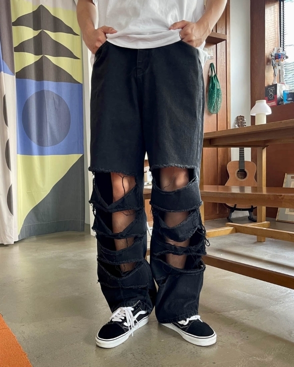 デニム・ジーパン IONSEOUL Under savage wide black denim JE162