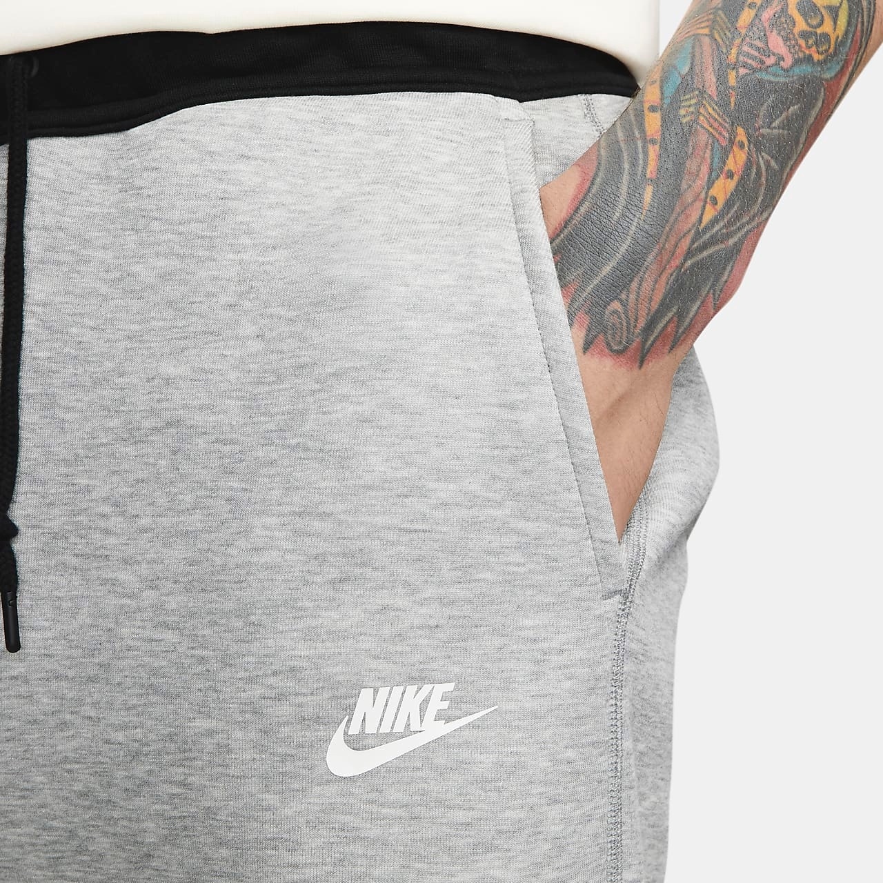 Nike テックフリース ジョガーパンツ パンツ・ボトムス