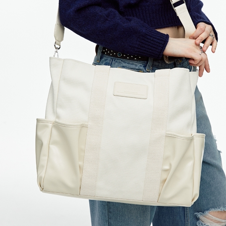 ショルダーバッグ Fallett SOLID BAG 4TR134 Fallett SOLID BAG 4TR134 (Fallett/ショルダーバッグ
