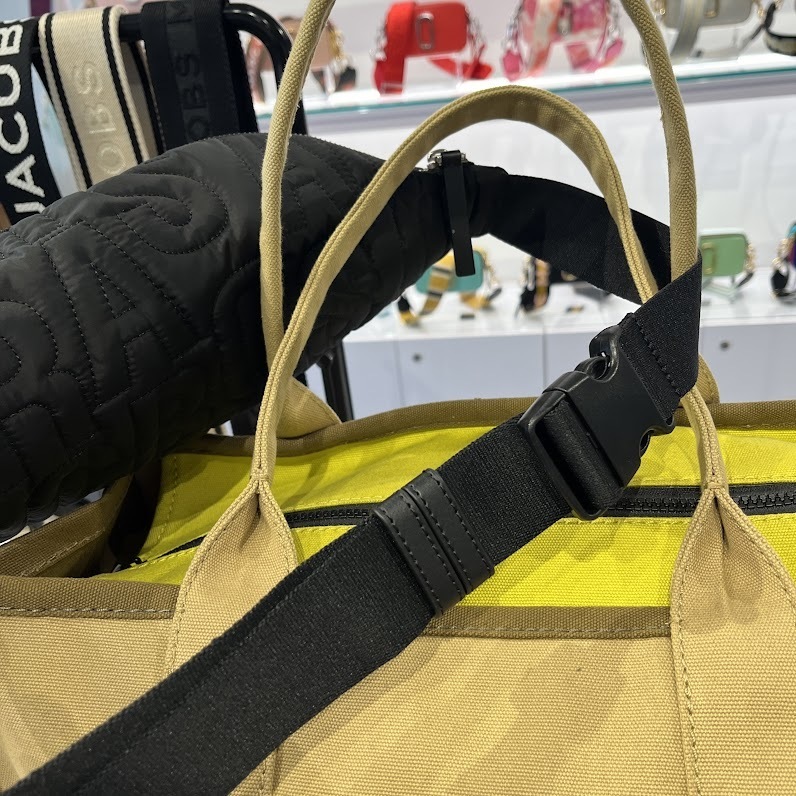 即発アウトレット Marc Jacobs ロゴスティッチ ウエストバッグ