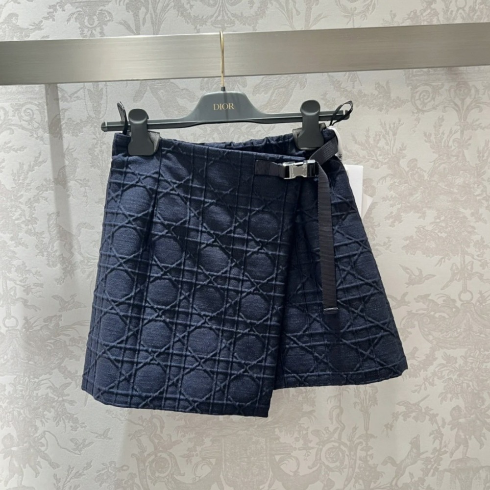 上品なフレアスカート☆】Dior マクロカナージュスカート ボトムス