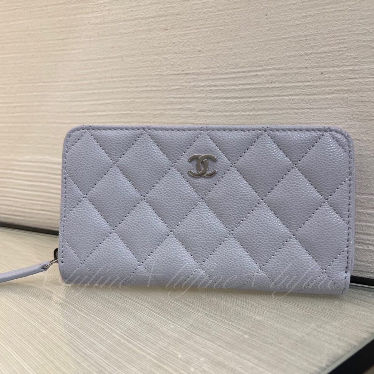 【定番人気！長く使える】CHANEL ジップ ミディアム ウォレット