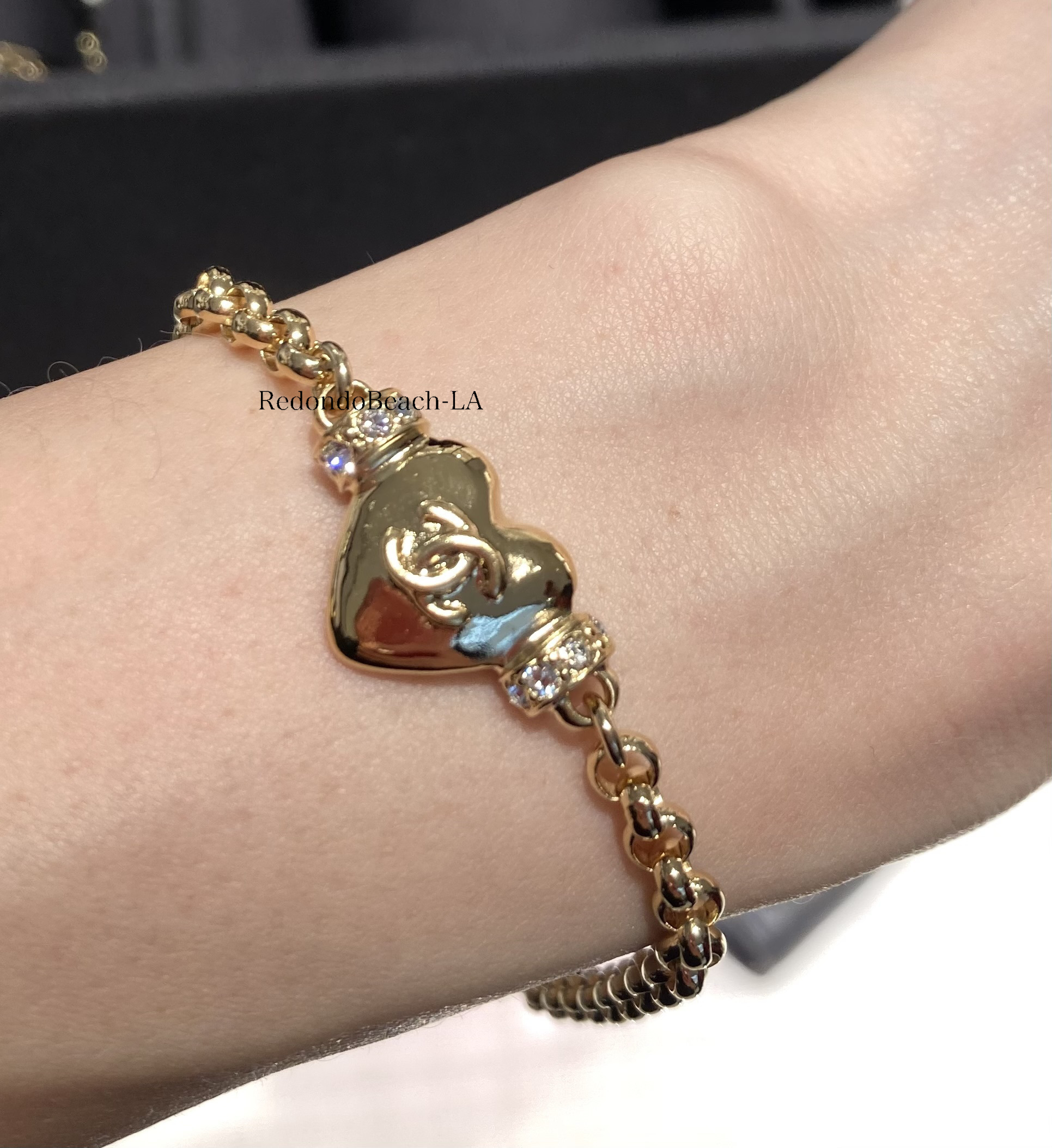 【腕元が見える季節にお洒落を】CHANEL★ブレスレット★ハート 腕元が見える季節にお洒落を】CHANEL☆ブレスレット☆ハート